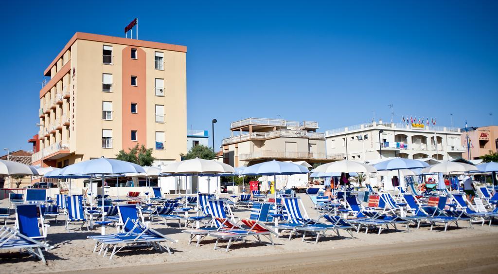 Hotel Florence Marotta Exterior photo
